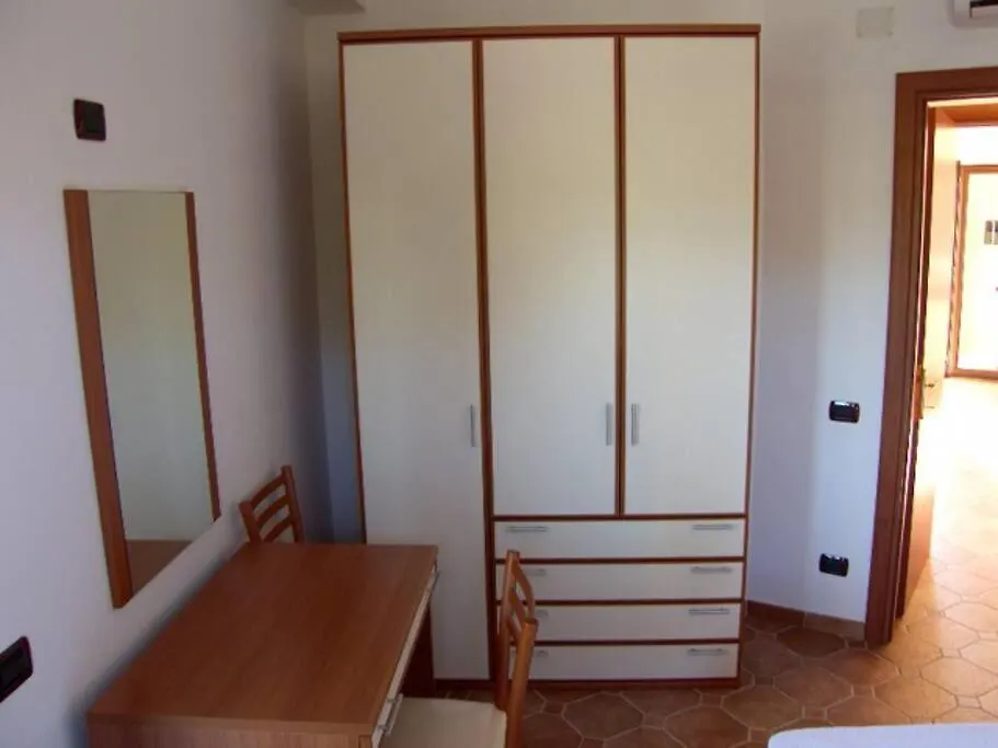 Casa Vacanze Le More - Suite 2 Bari Sardo 0*,  Italy